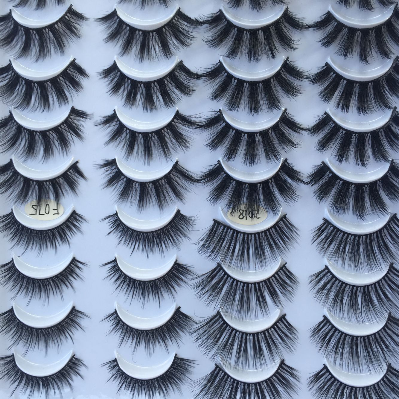 Handcrafted 3D Multi-Layer Mixed False Eyelashes - 20 Pairs