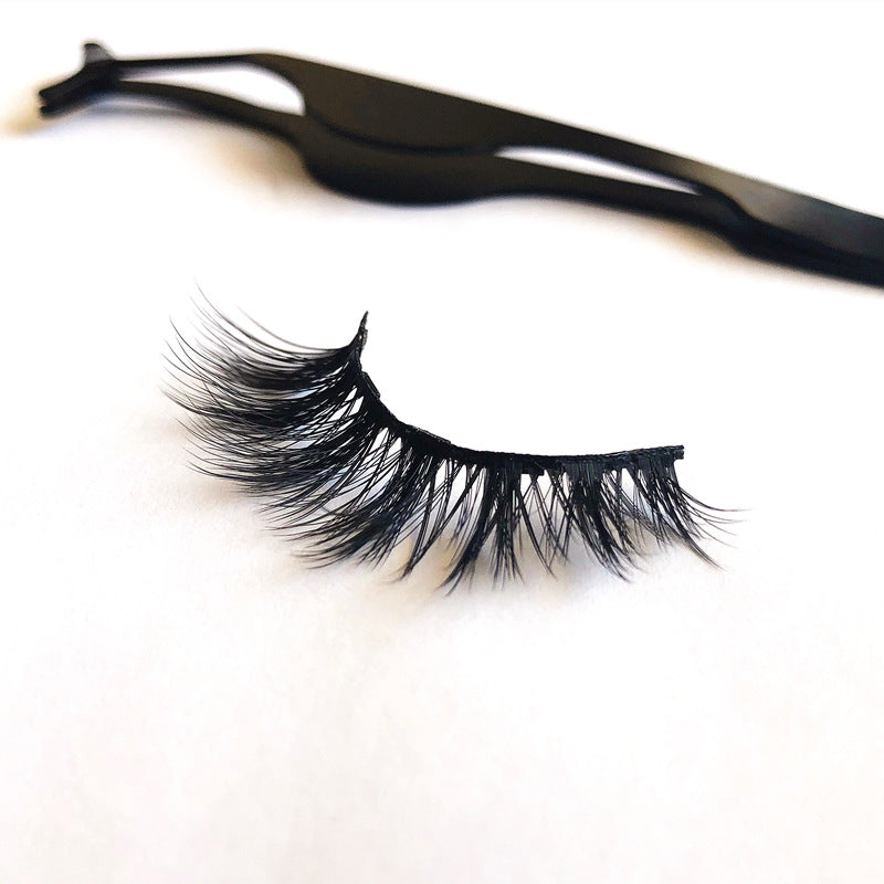 Luxurious Magnetic False Eyelashes - Effortless Beauty