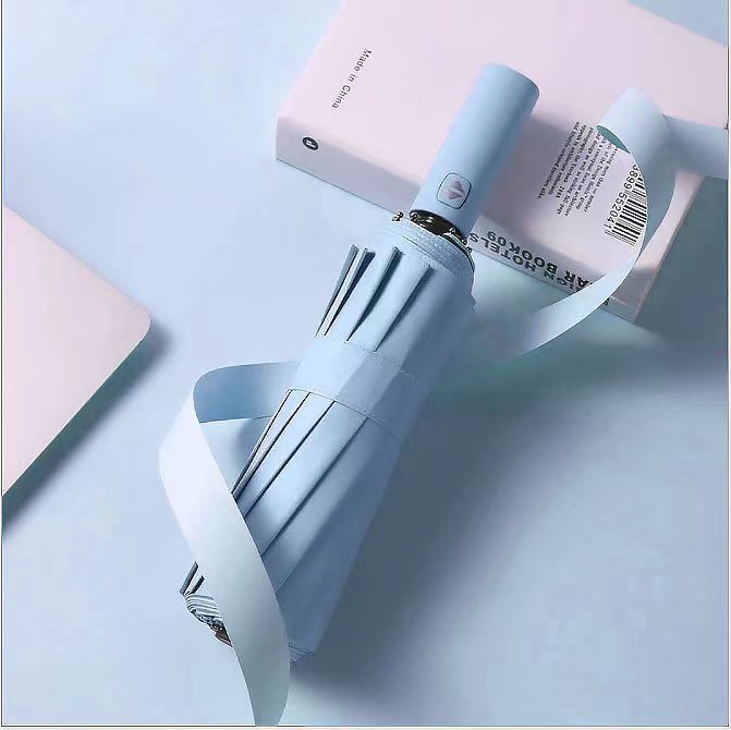 The fully automatic umbrella is suitable for both sunny and rainy days