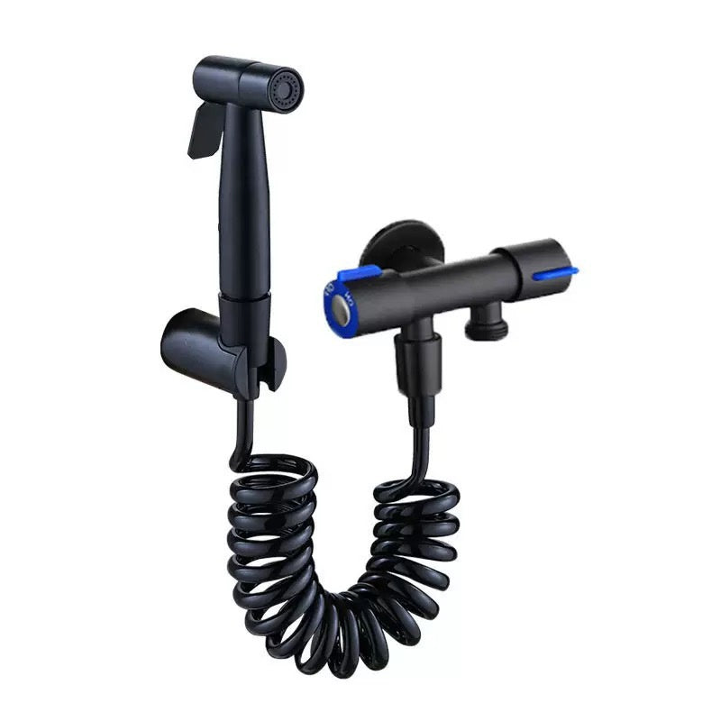 Toilet spray gun
