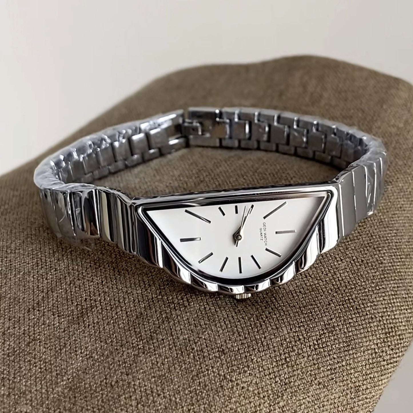 Simple Casual Women's Watch Niche High-end Sense Of Personality