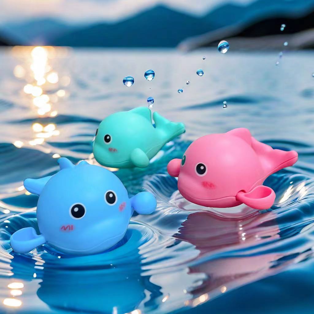 Baby bath toy cute little duck
