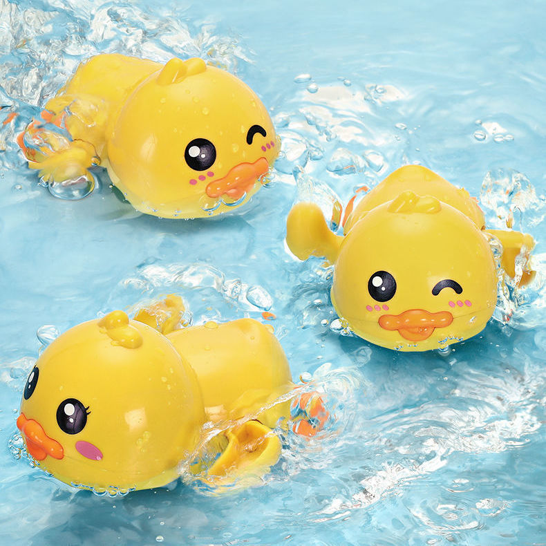 Baby bath toy cute little duck