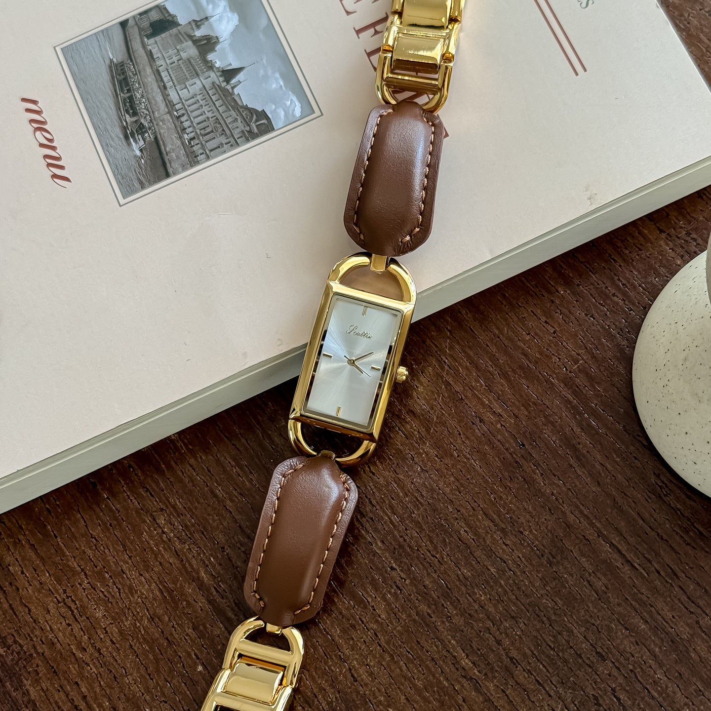 New Square Leather Belt Bracelet Watch