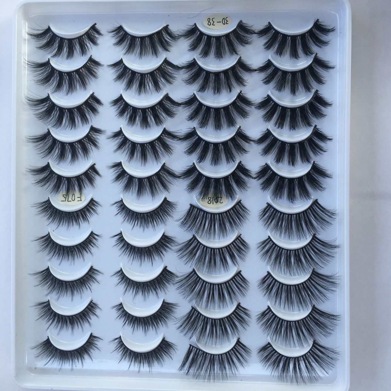 Handcrafted 3D Multi-Layer Mixed False Eyelashes - 20 Pairs