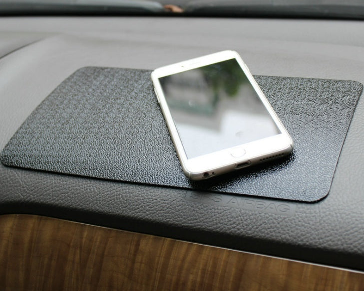 Premium Non-Slip Car Dashboard Mat - Large Mesh Pattern