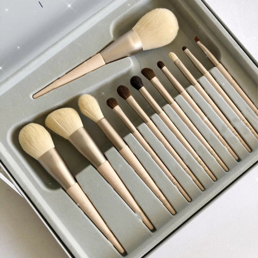 Artisan 12-Piece Professional Makeup Brush Set